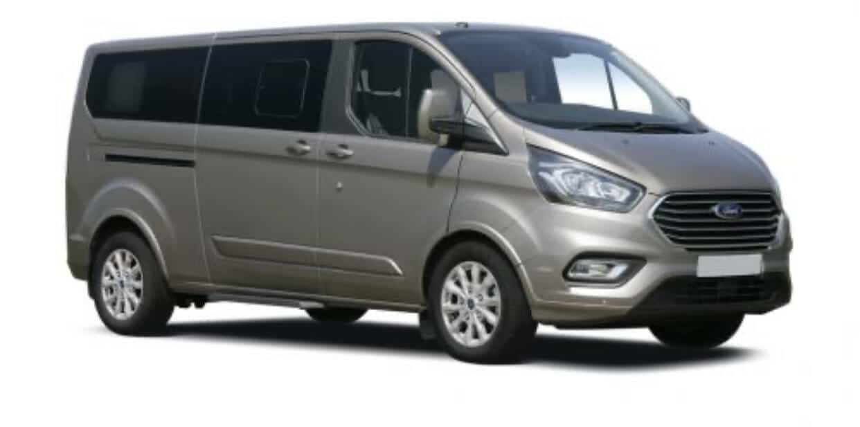 Wirral airport transfers minibus